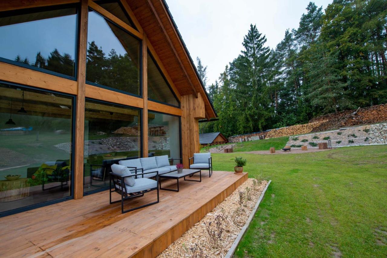 Apartmany Na Smrcku Bysovec Bagian luar foto